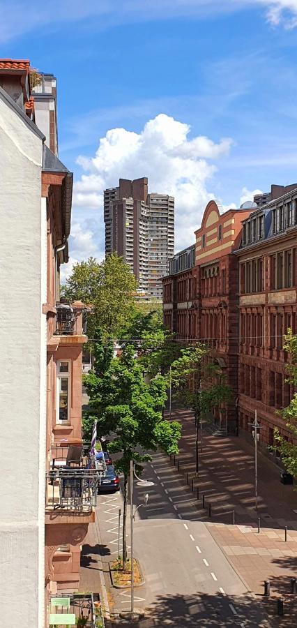 Sonniges Zimmer Mit Balkon Im Herzen Mannheims Kültér fotó