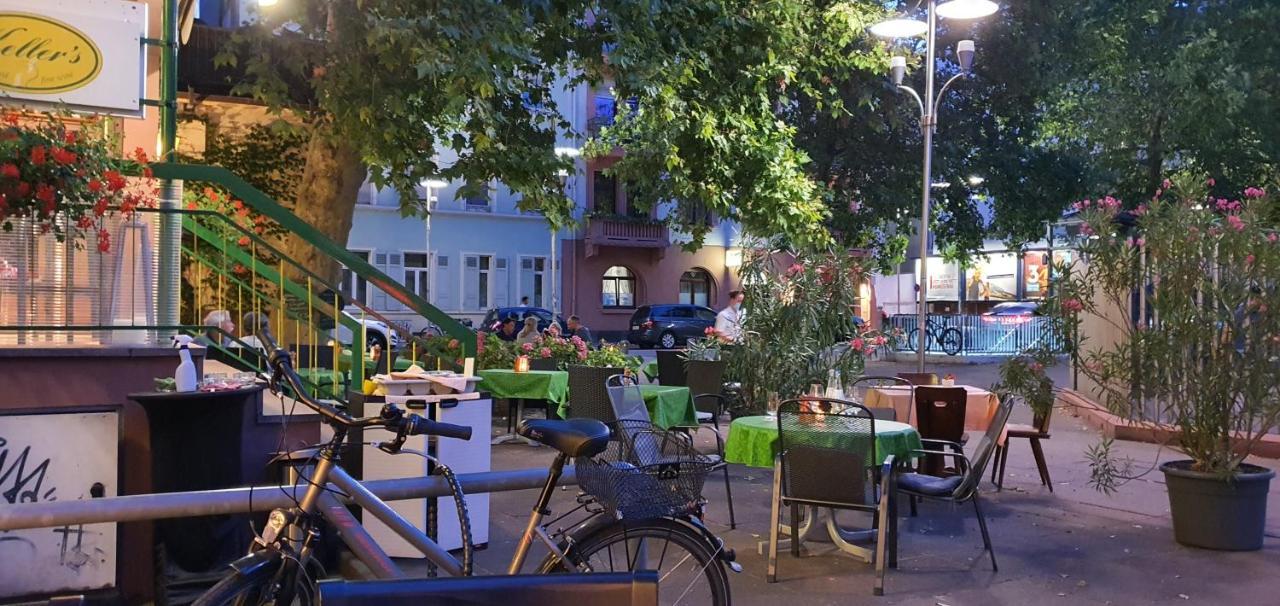 Sonniges Zimmer Mit Balkon Im Herzen Mannheims Kültér fotó